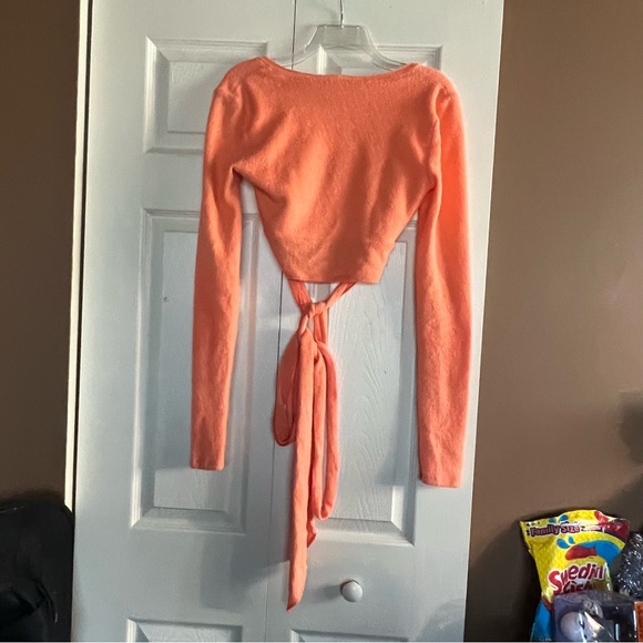 Urban Outfitters Out From Under Edith Fleece Wrap Top Coral Pink Medium - Picture 9 of 12